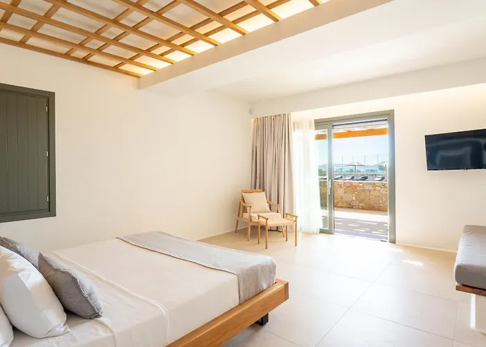 Regency Sunset Suites