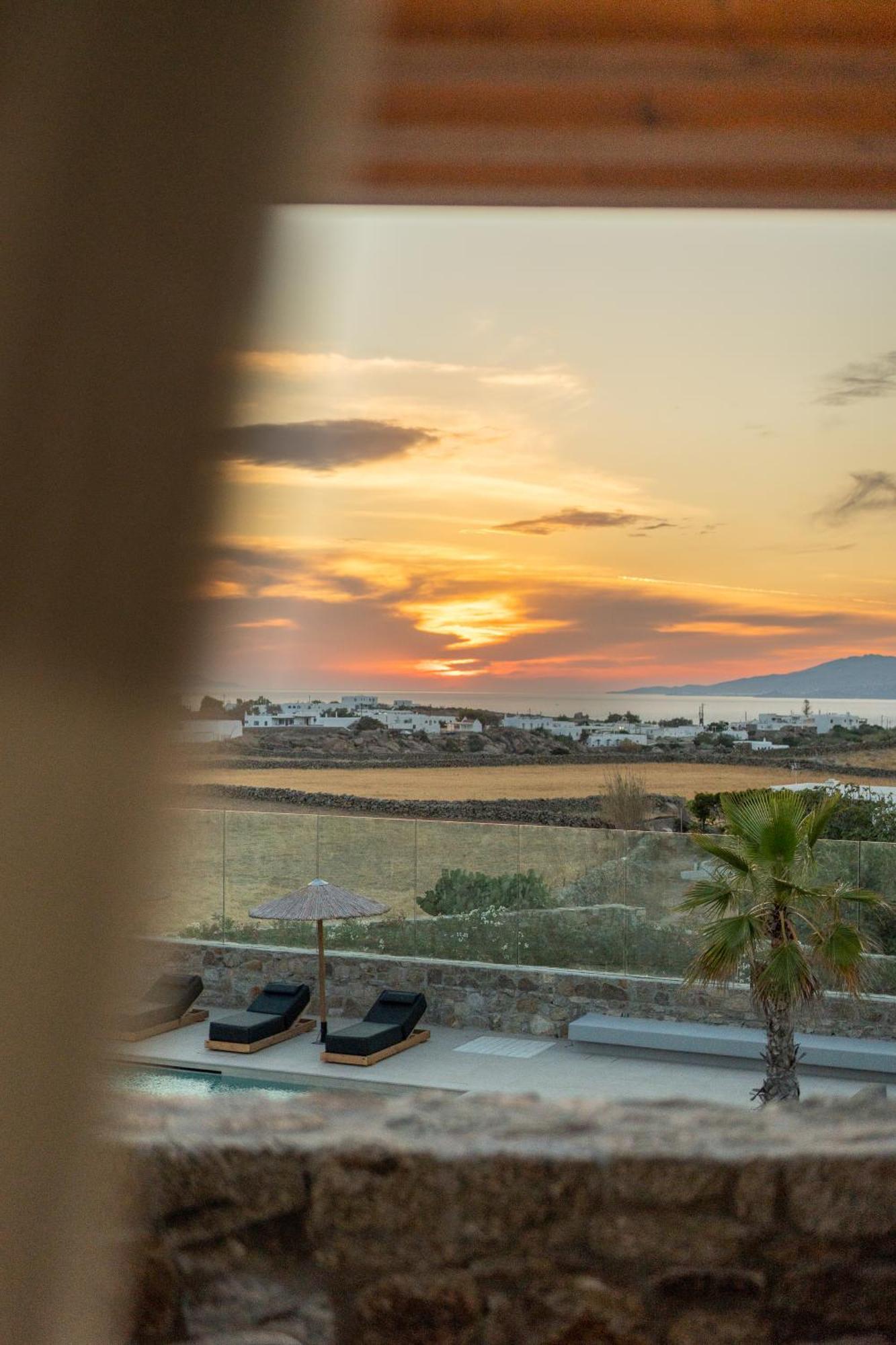 Regency Sunset Daire *